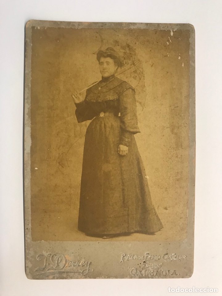 Antique Photography: J. DERREY. Fotograf&iacute;a Antigua Albumina. Se&ntilde;ora Valenciana con Sombrilla (fin Siglo XIX)