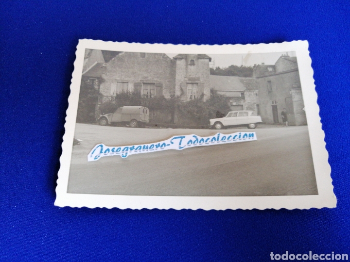 Fotograf&iacute;a antigua: FOTOS COCHES CITROEN 2 CV Francia