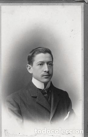 Fotografia antica: FOTO RETRATO DE JOVEN, SOBRE 1900. FOTO AVRILLON. (CORU&Ntilde;A) - ALBUMINA-3090
