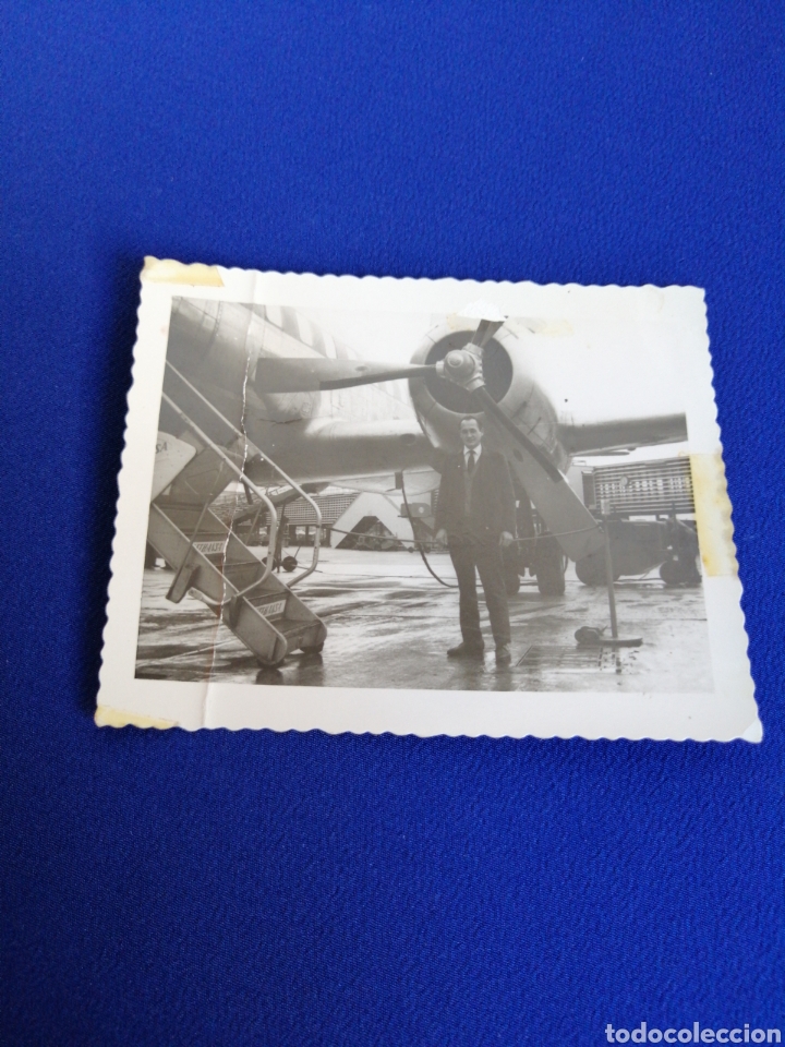 Fotografia antica: AVION EN PISTA A&Ntilde;O 1964