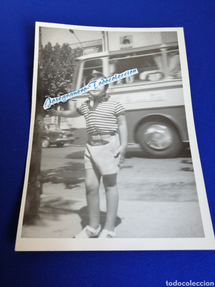 Alte Fotografie: AUTOB&Uacute;S CON NI&Ntilde;O FOTOGRAFIA