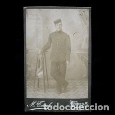 Fotografía antigua: FOTO ALBUMINA MILITAR-FOTOGRAFO M. TEROL ¿FEDERICO MARTINEZ? MADRID-UNIFORME-REGIMIENTO 38-PPIO 1900. Lote 293658368