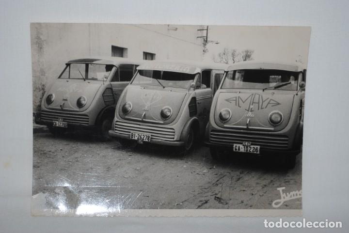 Fotograf&iacute;a antigua: TINTORERIA AMAYA, COCHES DE REPARTO .