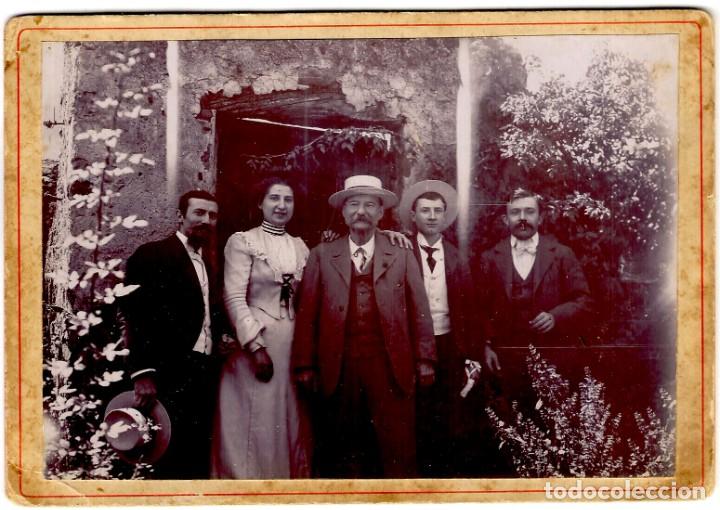 Fotografia antiga: Antigua fotograf&iacute;a de una Fiesta Familiar? (2) - Sin datos - Por ubicar - 185x135mm