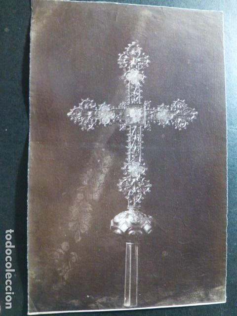Fotografia antica: CRUZ GOTICA PLATERIA ALBUMINA HACIA 1880 14 X 21,5 CMTS