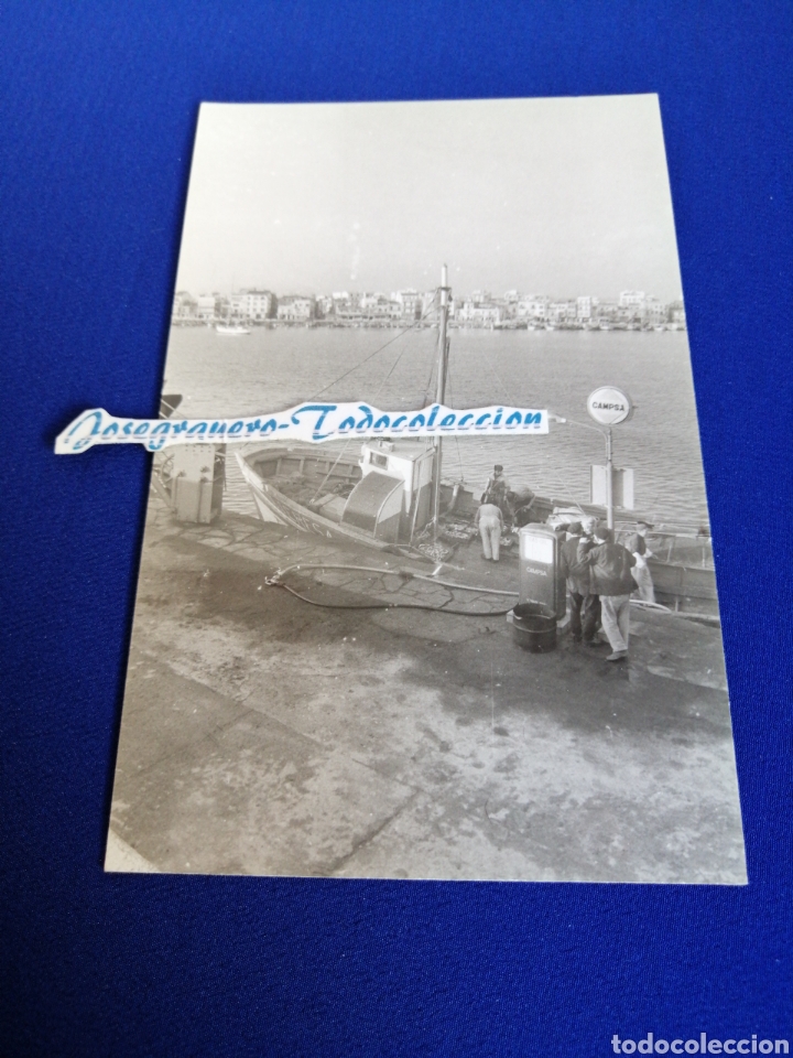 Alte Fotografie: SURTIDOR CAMPSA BARCO PESQUERO FOTOGRAFIA
