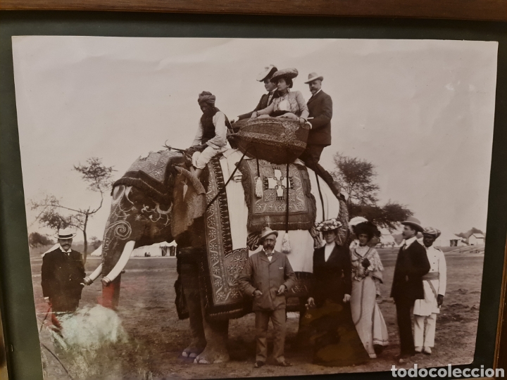 Fotografia antica: Fotograf&iacute;a original F.Brewner fotografo famoso que ejercio en la India.Eduardo Vll y familia?.