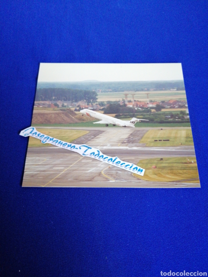 Antique Photography: AVION EN VUELO AEROPUERTO FOTOGRAFIA