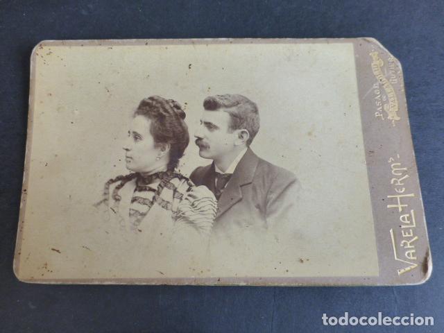 Fotografia antica: RETRATO DE MATRIMONIO VARELA HERMANOS VALLADDOLID HACIA 1900