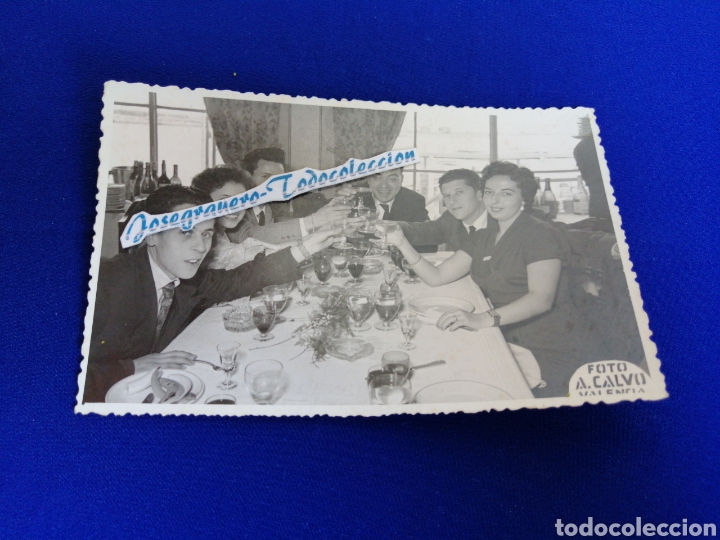 Antique Photography: BANQUETE CON MODELOS FOTOGRAFIA ANTIGUA CON SELLO FOT&Oacute;GRAFO A&Ntilde;O 1955