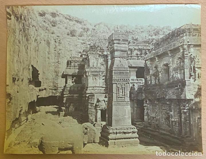 Fotografia antica: FOTOGRAFIA ALBUMINA 1870 DE LA INDIA, TEMPLO DE KAILASA, CUEVA DE ELLORA, MIDE 23,5 X 18 CMS. EXCEPC