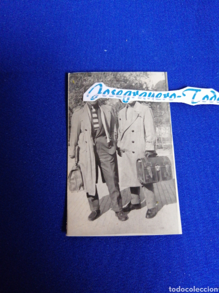 Fotografia antiga: MALETINES CON MODELOS FOTOGRAFIA ANTIGUA