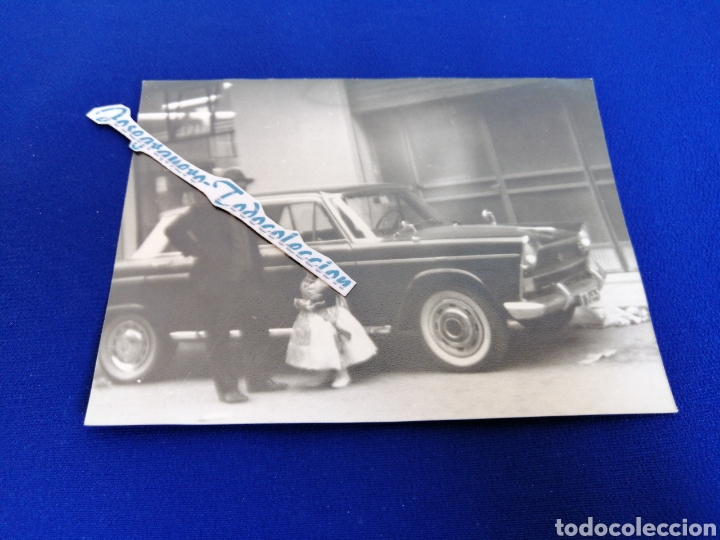 Antique Photography: CXHE ANTIGUO CON MODELO FALLERITA A&Ntilde;O 1966 FOTOGRAFIA ANTIGUA