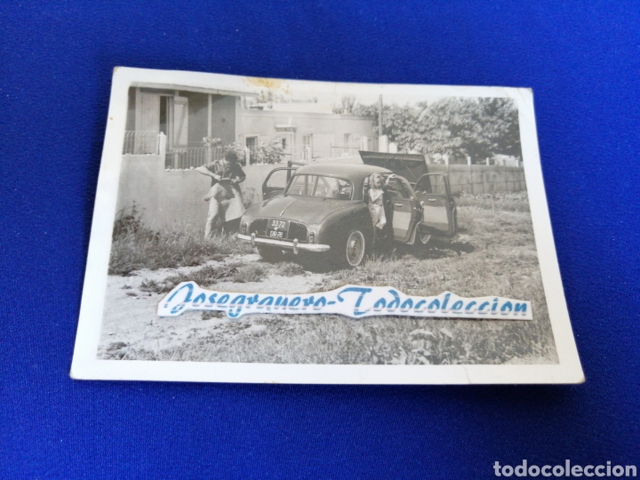 Antique Photography: COCHE ANTIGUO CON MODELOS FOTOGRAFIA