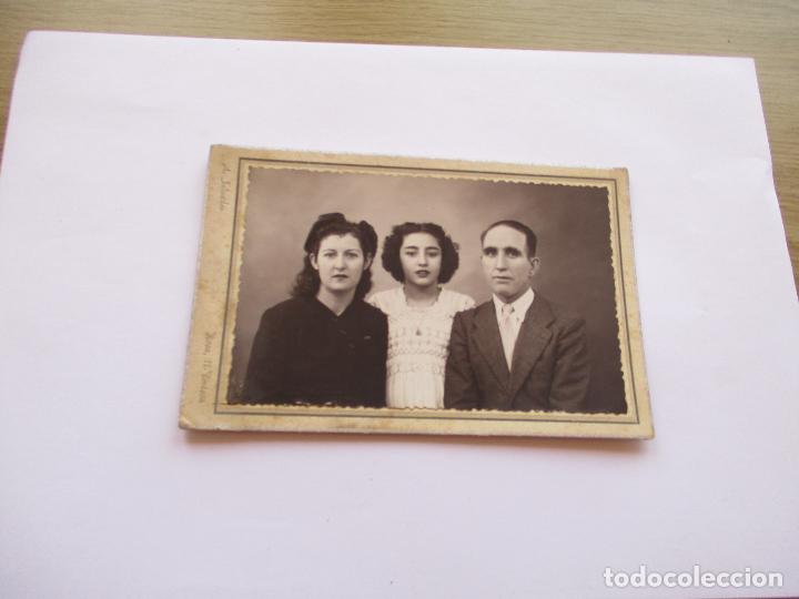 Antique Photography: ANTIGUA FOTOGRAF&Iacute;A DE: FAMILIA-S/F-A. SALVADOR-TORTOSA -16X10.5 CM.