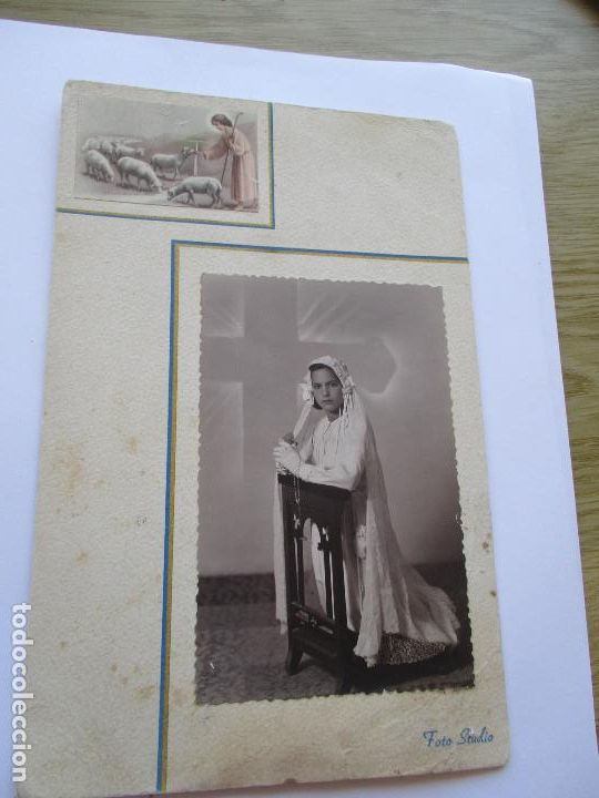 Fotografia antiga: ANTIGUA FOTOGRAF&Iacute;A DE: NI&Ntilde;A DE PRIMERA COMUNI&Oacute;N-S/F, FOTO ESTUDIO-23X14 CM ( EL CART&Oacute;N)