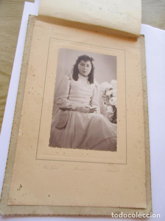 Fotografia antiga: ANTIGUA FOTOGRAF&Iacute;A DE: NI&Ntilde;A DE PRIMERA COMUNI&Oacute;N-S/F, FOTO GUSI-24.5X17 CM ( EL CART&Oacute;N)