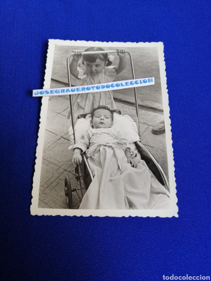 Fotograf&iacute;a antigua: NI&Ntilde;A CARRITO CON BEB&Eacute; FOTOGRAF&Iacute;A ANTIGUA