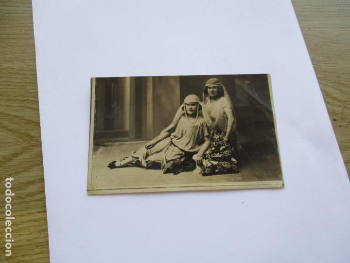 Antique Photography: ANTIGUA FOTOGRAF&Iacute;A DE: SE&Ntilde;ORITAS-S/F., NI OTROS DATOS-8.5X13.5 CM.