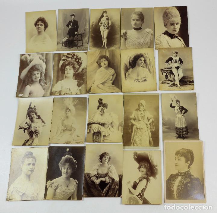 Photographie ancienne: 20 fotograf&iacute;as de artistas siglo XIX. Nombres aen el reverso, diversos fot&oacute;grafos.
