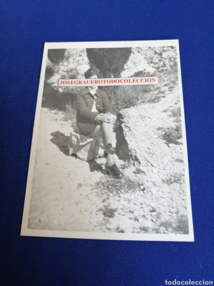 Fotografia antiga: MUJER MILITAR CON SELLO FOT&Oacute;GRAFO