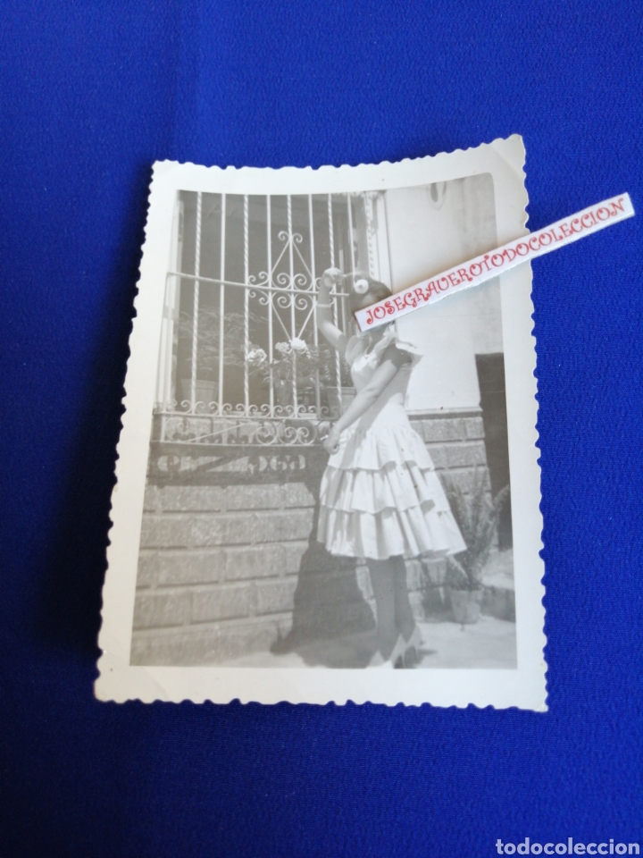 Antique Photography: ANDALUZA POSANDO FOTOGRAF&Iacute;A ANTIGUA