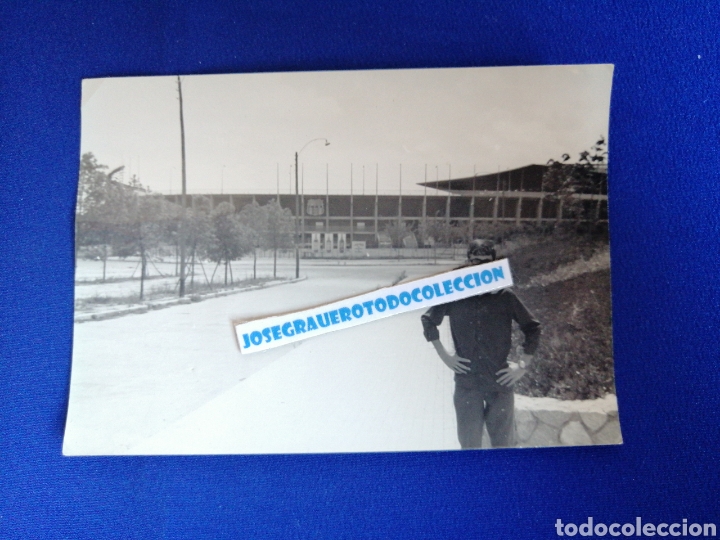 Photographie ancienne: CAMPO DE F&Uacute;TBOL CON MODELO FOTOGRAF&Iacute;A ANTIGUA