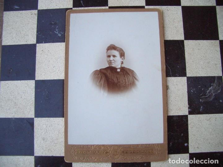 Fotografia antica: Alb&uacute;mina de se&ntilde;ora, Compa&ntilde;y fot&oacute;grafo