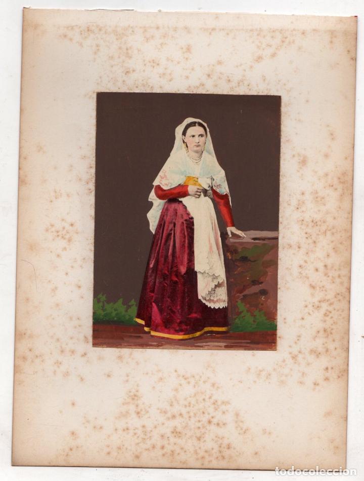 Fotografia antica: FOTOGRAFIA ALBUMINA COLOREADA DE TIPOS ITALIA. RETRATO DE MUJER. C. 1870