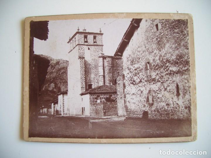 Antique Photography: Alb&uacute;mina de lugar por determinar.