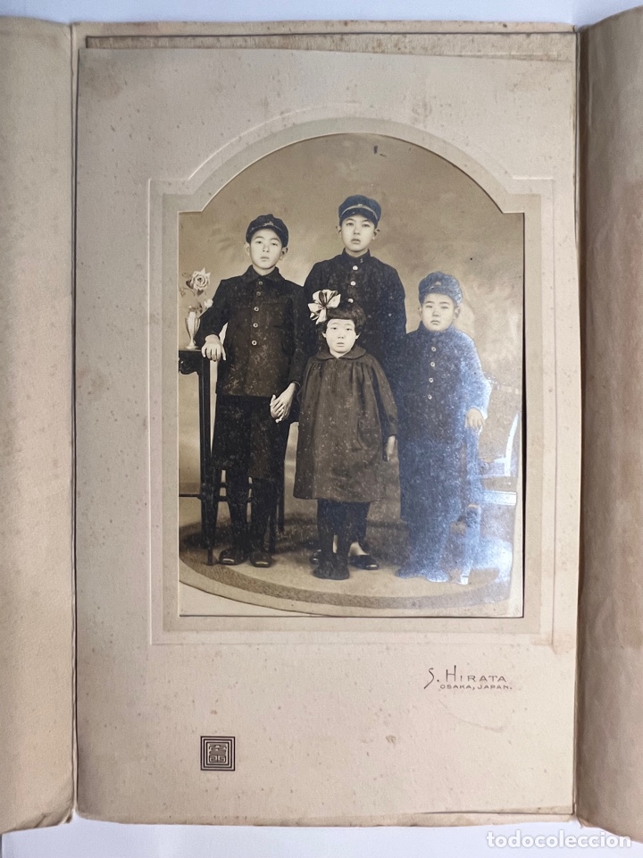 Photographie ancienne: JAPON. Fotograf&iacute;a antigua. NI&Ntilde;OS, Tipos populares&hellip; S. HIRATA, OSAKA. Japon ..