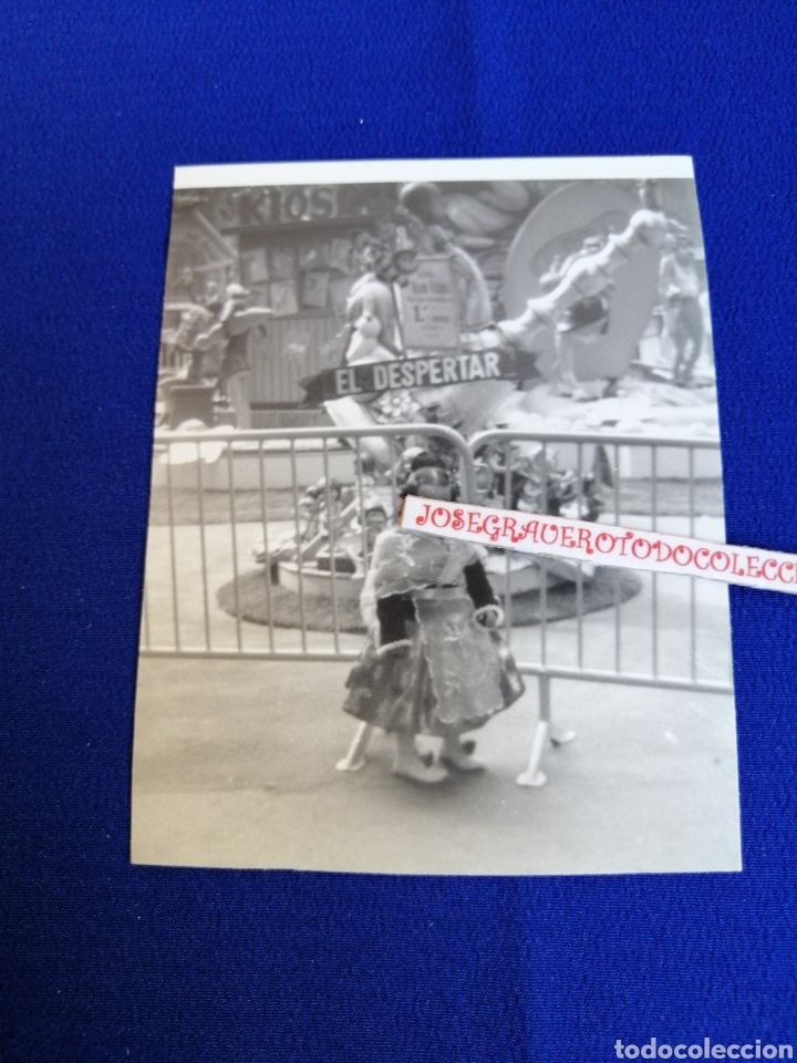 Fotograf&iacute;a antigua: FALLA INFANTIL CON FALLERA