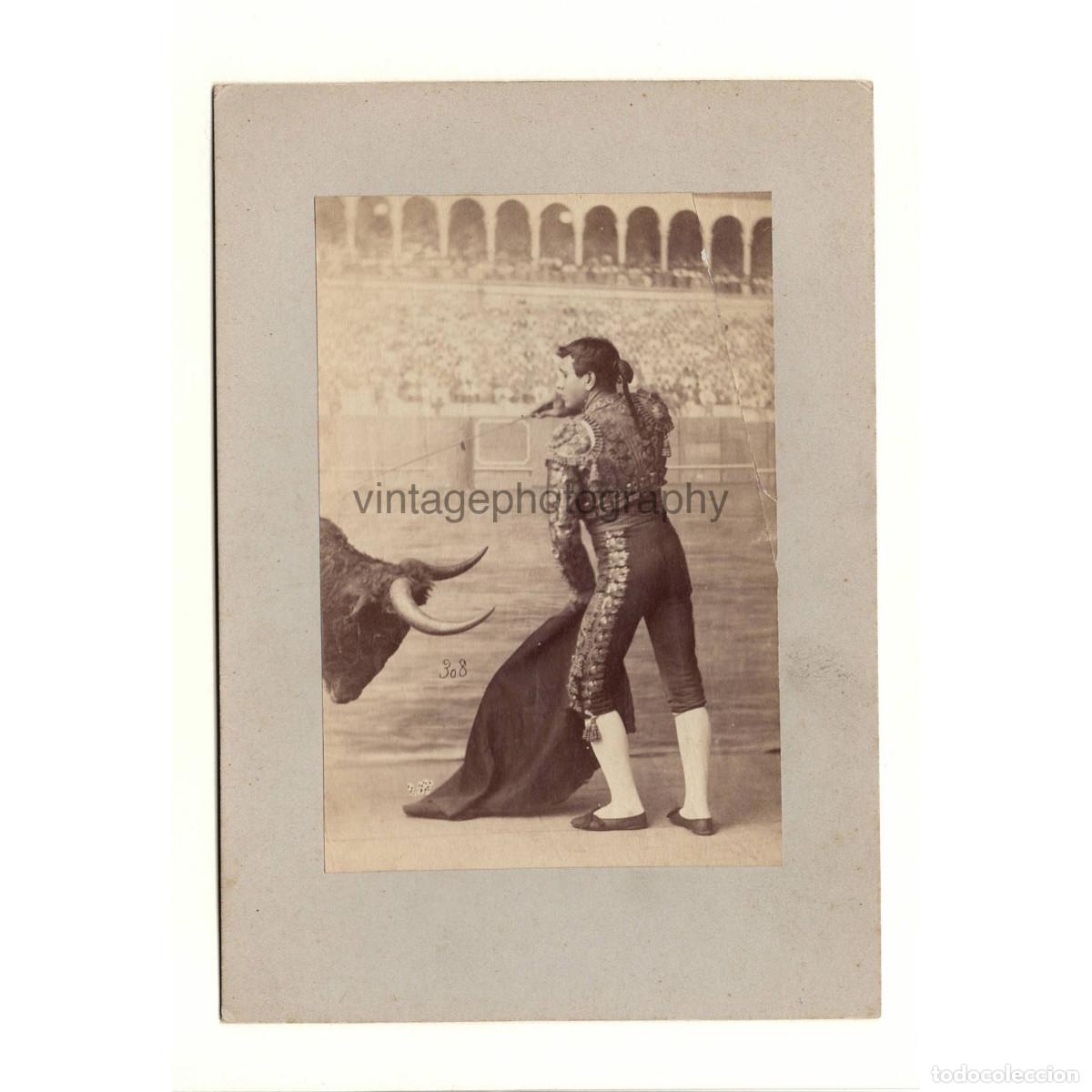 Fotograf&iacute;a antigua: TORERO POR IDENTIFICAR, ESPA&Ntilde;A. SIGLO XIX. FOTO 9X13CM. SOPORTE: 13X18,5CM.
