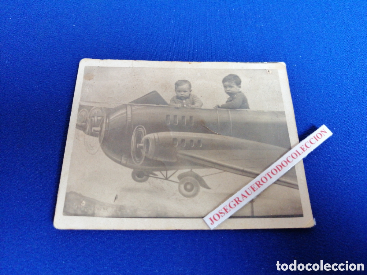 Fotografia antica: FOTO MAT&Oacute;N NI&Ntilde;OS MODELOS AVION FOTOGRAF&Iacute;A ANTIGUA