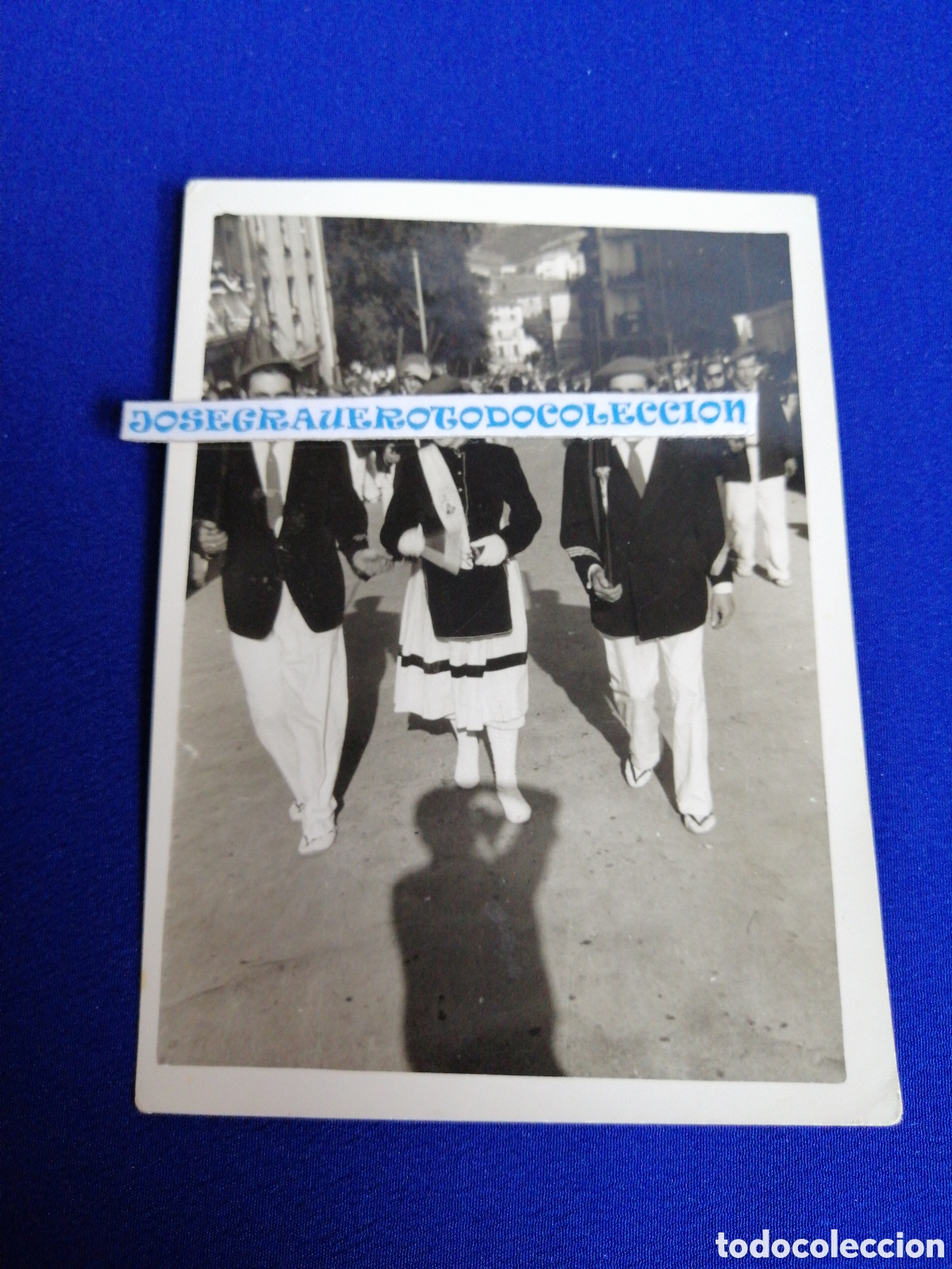 Fotografia antiga: IRUN FIESTAS DE SAN MARCIAL A&Ntilde;O 1957 DESFILE FOTOGRAF&Iacute;A ANTIGUA