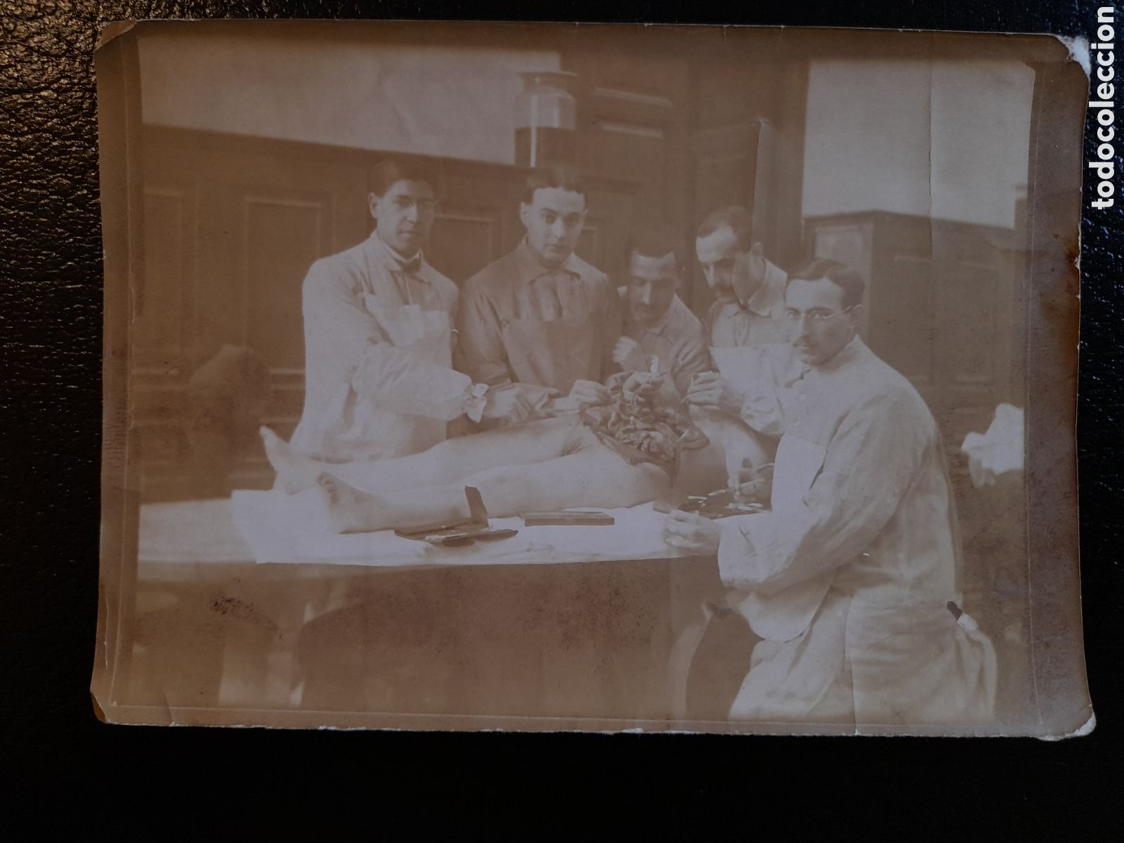 Fotografia antiga: Fotograf&iacute;a de disecci&oacute;n o autopsia