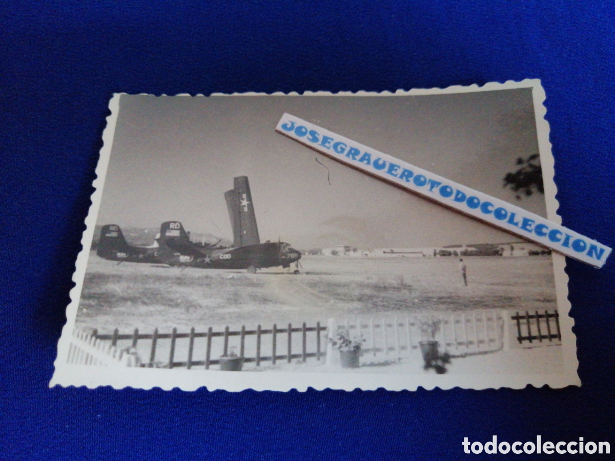 Fotografia antica: AEROPUERTO AVION EN PISTA FOTOGRAF&Iacute;A ANTIGUA