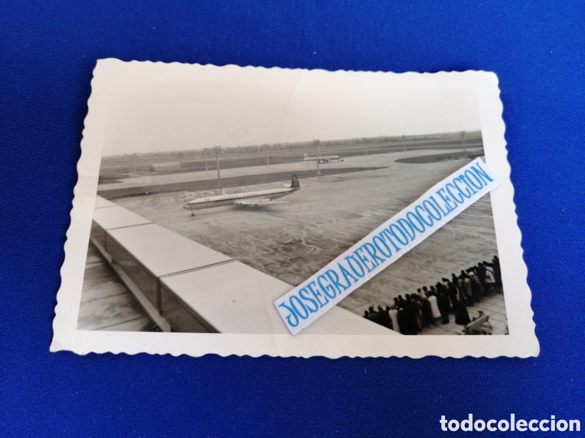 Fotografia antica: AEROPUERTO AVION EN PISTA FOTOGRAF&Iacute;A ANTIGUA