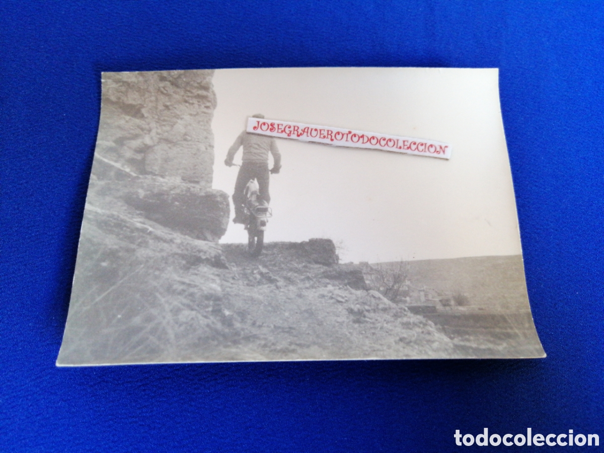 Fotografia antica: MOTOCROSS CON MODELO FOTOGRAF&Iacute;A ANTIGUA