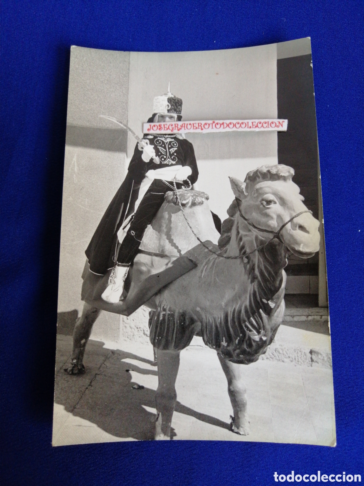 Fotografia antiga: MOROS Y CRISTIANOS CALLOSA DE SARRIA A&Ntilde;O 1967 NI&Ntilde;O MODELO POSANDO FOTOGRAF&Iacute;A ANTIGUA
