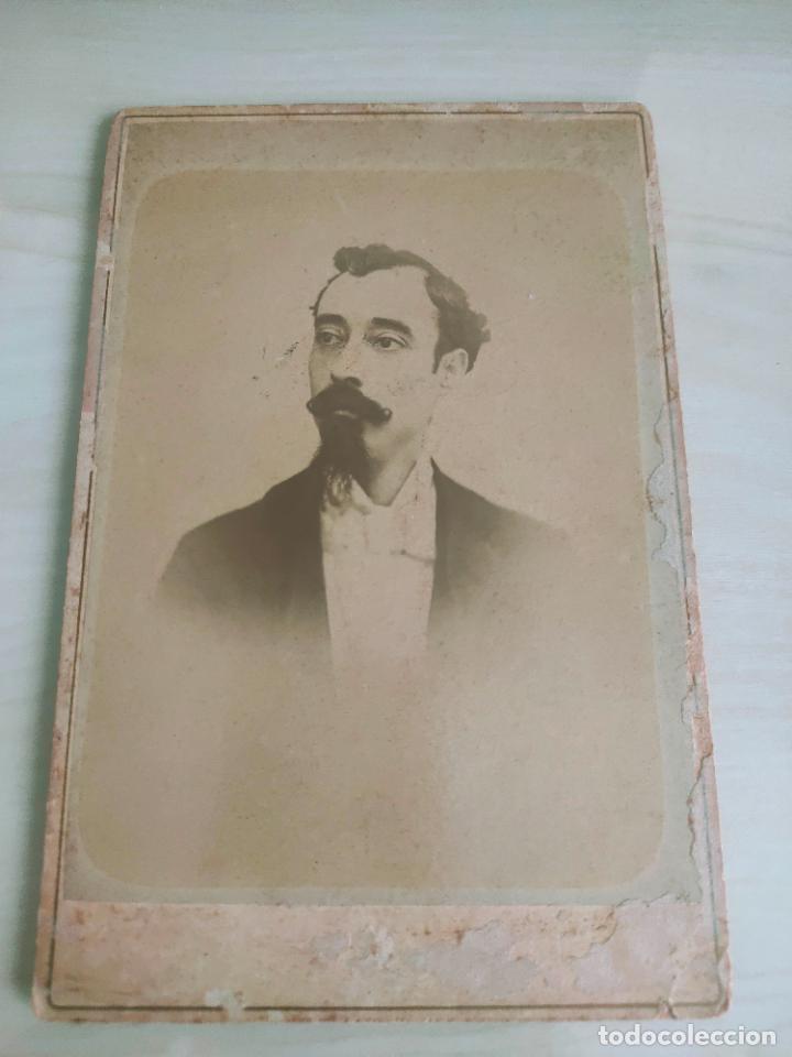 Antique Photography: Fotografia caballero de 16 x 11cms. 1899. Ribeiro & Figueiredo. Rio de Janeiro, Brasil.