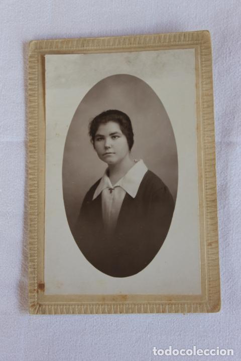 Fotografia antica: FOTOGRAFIA OVALADA SE&Ntilde;ORITA SIN AUTOR 1926