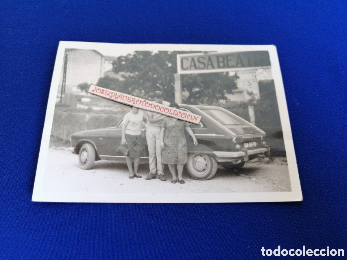Fotografia antica: COCHE ANTIGUO CON MODELOS - CASA BEATO FOTOGRAF&Iacute;A ANTIGUA