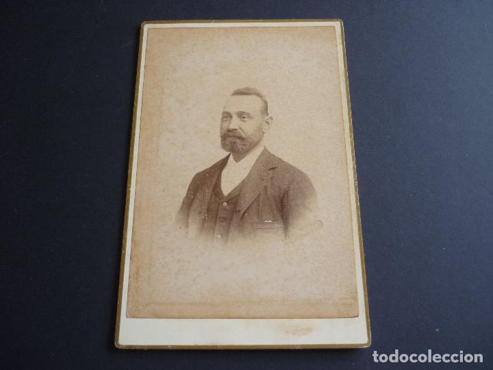 Fotografia antica: RETRATO DE HOMBRE ANTIGUA ALBUMINA 10,5 X 16,5 CMTS