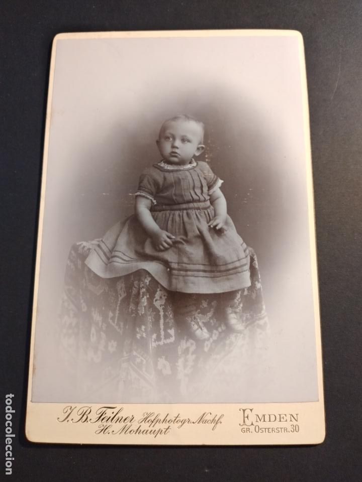 Fotografia antica: ALEMANIA FAMILIA KOENIG SAN FERNANDO CADIZ RETRATO DE NI&Ntilde;O ANTIGUA ALBUMINA 11 X 17 CMTS