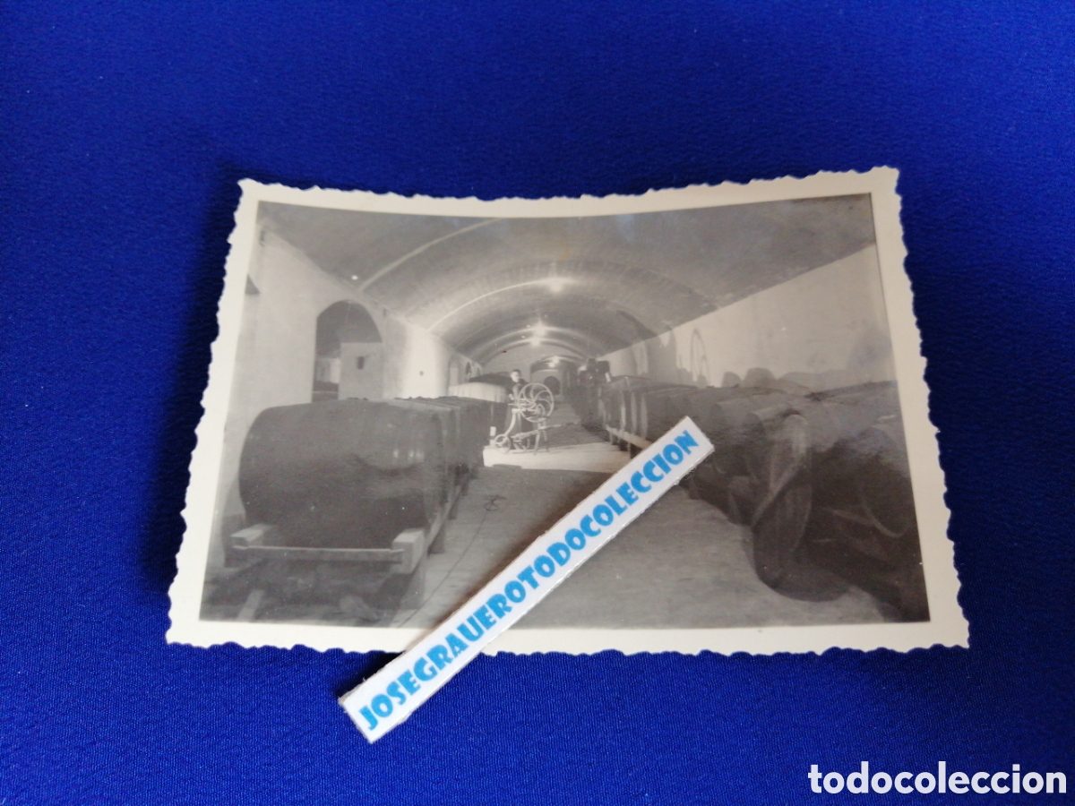 Fotografia antiga: LICOR CARMELITANO FABRICA (11 DICIEMBRE 1949) NUMERO 13