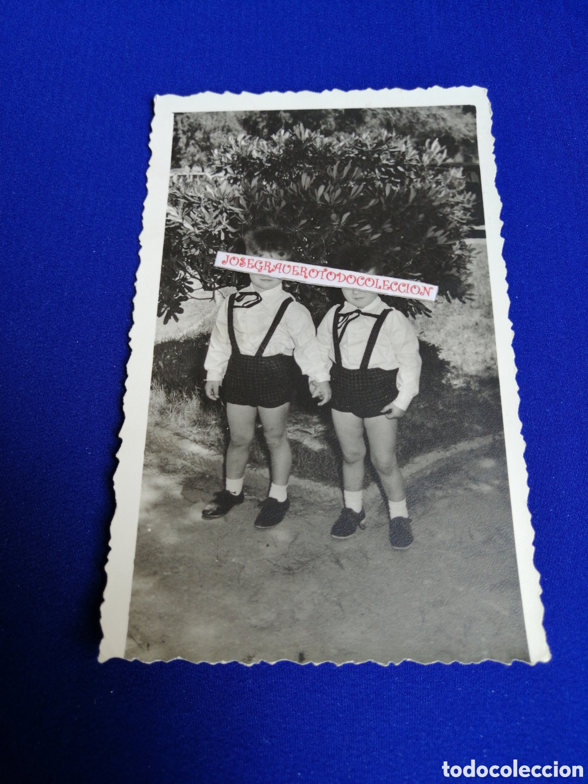 Photographie ancienne: NI&Ntilde;OS MODELOS POSANDO FOTOGRAF&Iacute;A ANTIGUA CON SELLO FOTOGRAFICO VALENCIA MANISES