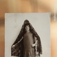 Fotografía antigua: SEÑORA CON PEINETA Y MANTILLA, FOTO GRAFO MATEO MURCIA 1925