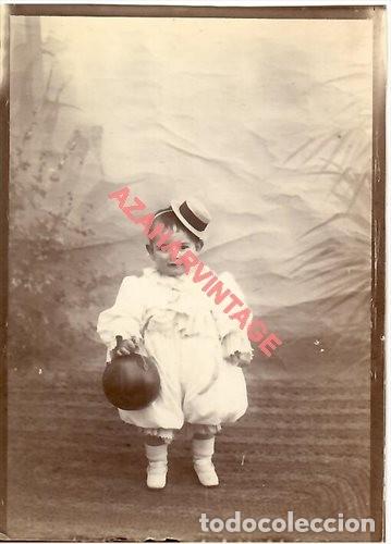 Antique Photography: SIGLO XIX, ALBUMINA NI&Ntilde;O CON SOMBRERO, 65X90MM