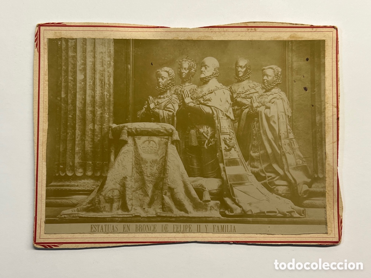 Fotograf&iacute;a antigua: SAN LORENZO DE EL ESCORIAL. Estatuas en Bronce de Felipe II y familia. Fotograf&iacute;a Albumina